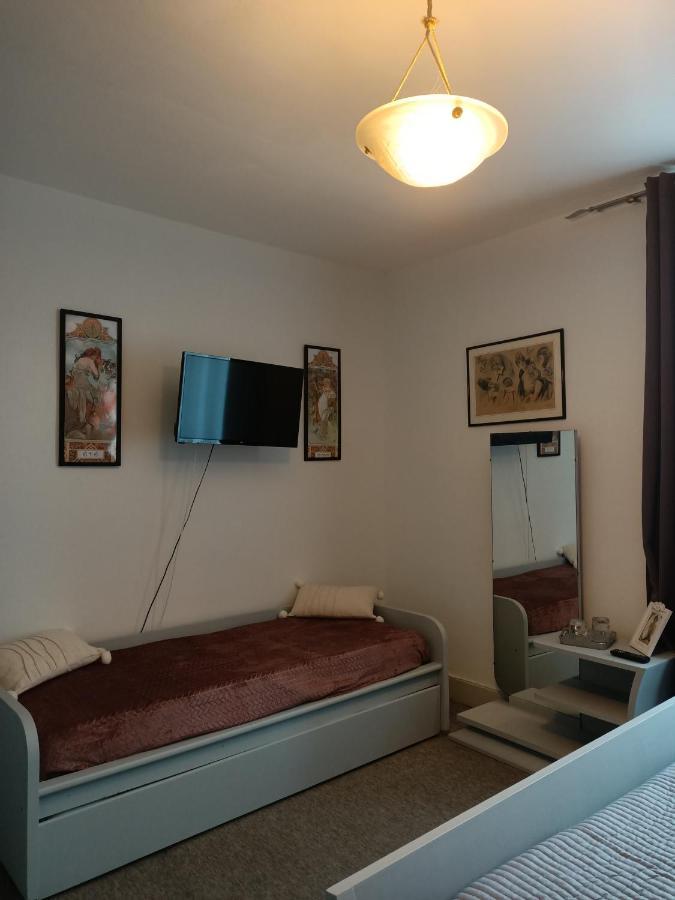 La Morgiane Bed & Breakfast Saint-Germain-les-Vergnes Dış mekan fotoğraf